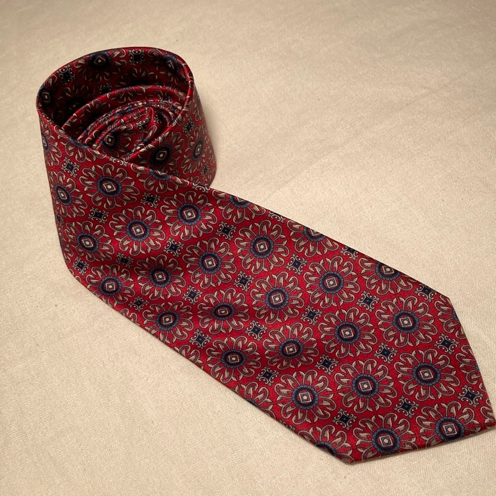 Dior silk Italy floral classic color tie